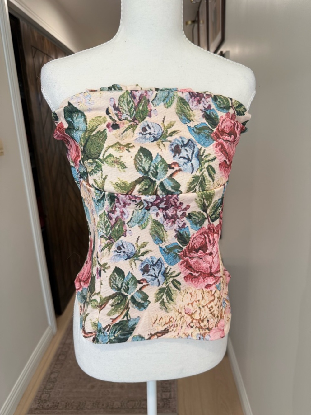 SHEIN Pink Floral Strapless Bustier Camisole